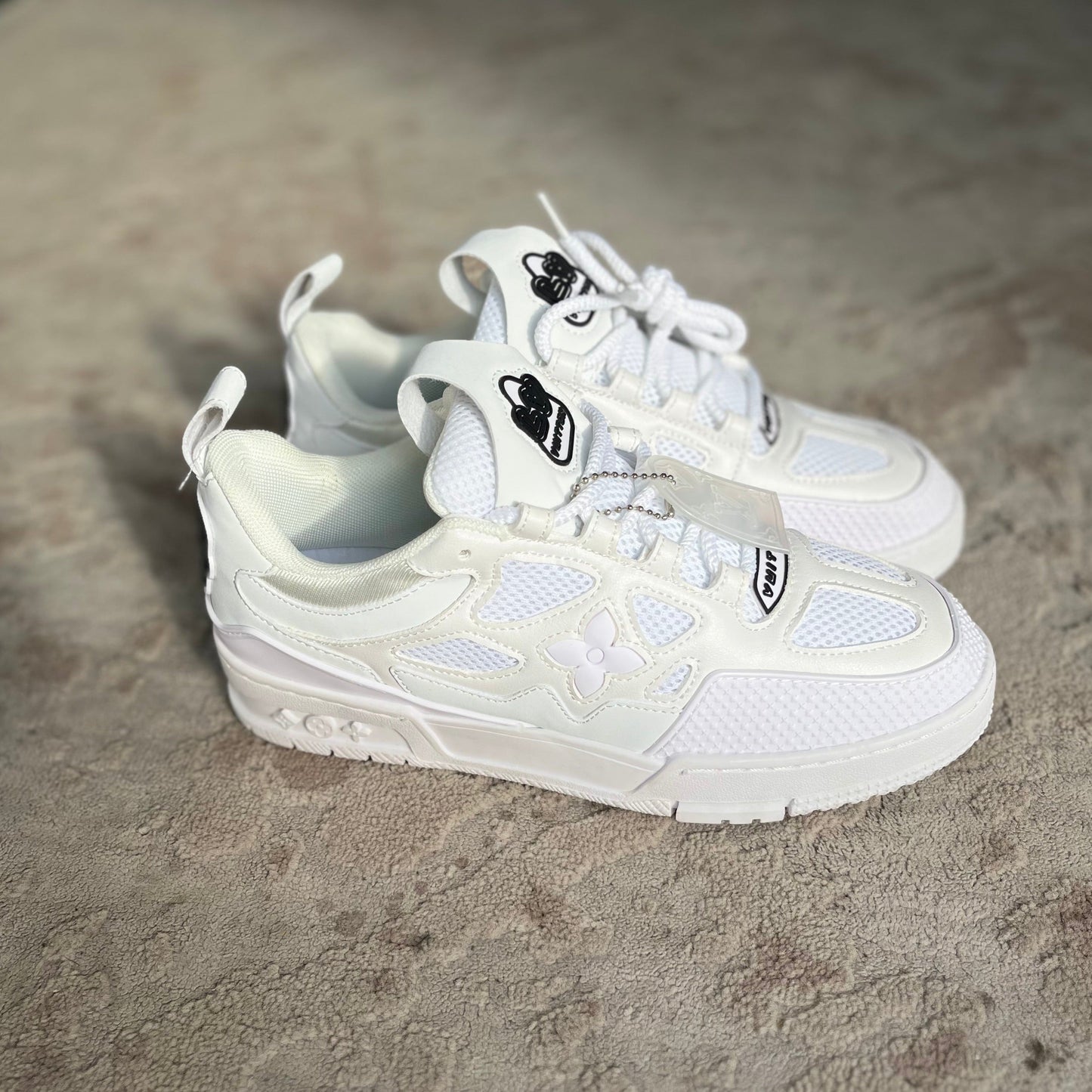 Louis Vuitton Skate Figura Blancos | Hombre