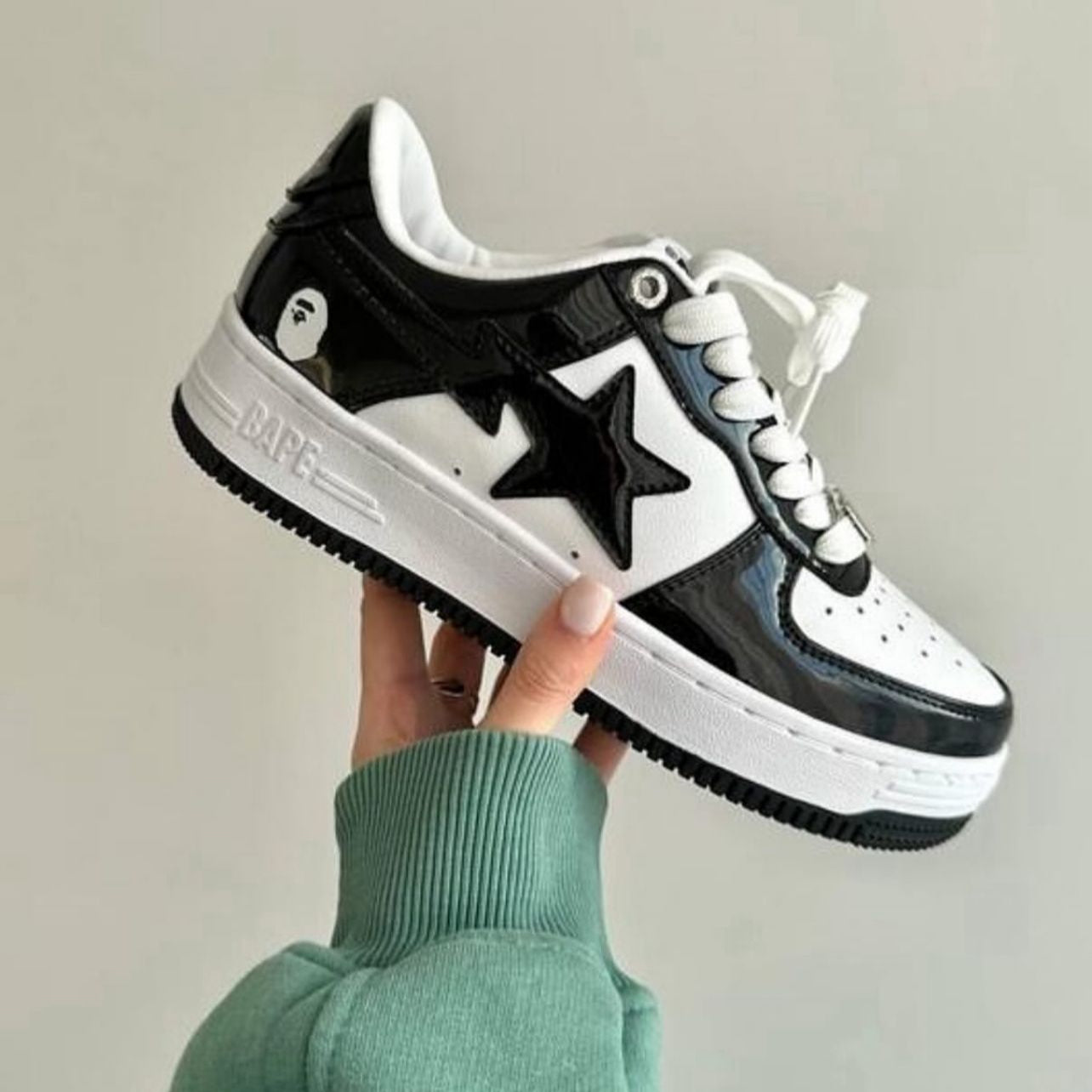Bape STA Low Negra y Blanca | Hombre