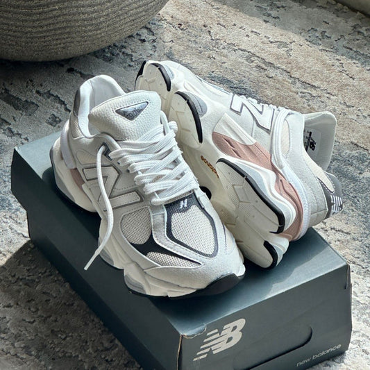 New Balance 9060 Blanca y Rosa | Dama