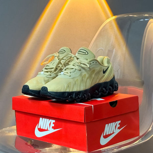 Nike Air Max DN Beige Suela Negra | Hombre