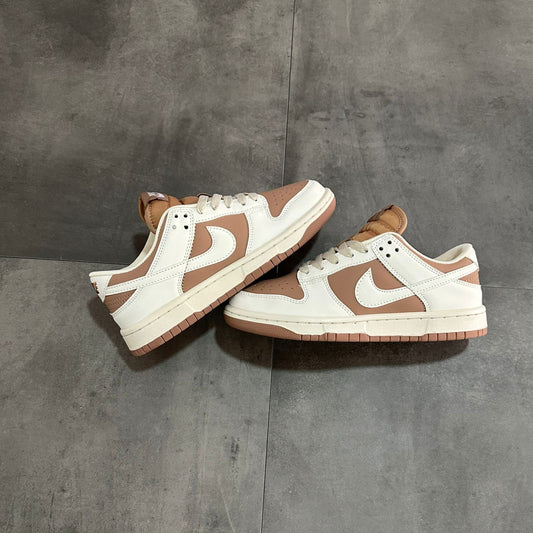Nike SB Dunk Blanco y Marron | Dama