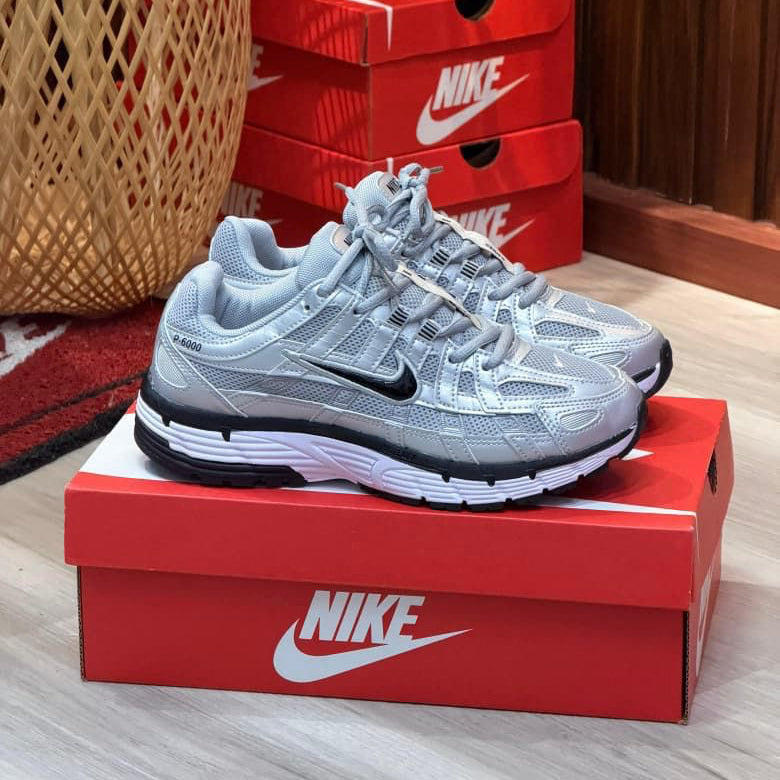 Nike Air P6000 Plateado Chulo Negro | Hombre y Dama
