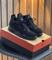 JORDAN RETRO 4 BLACK CAT