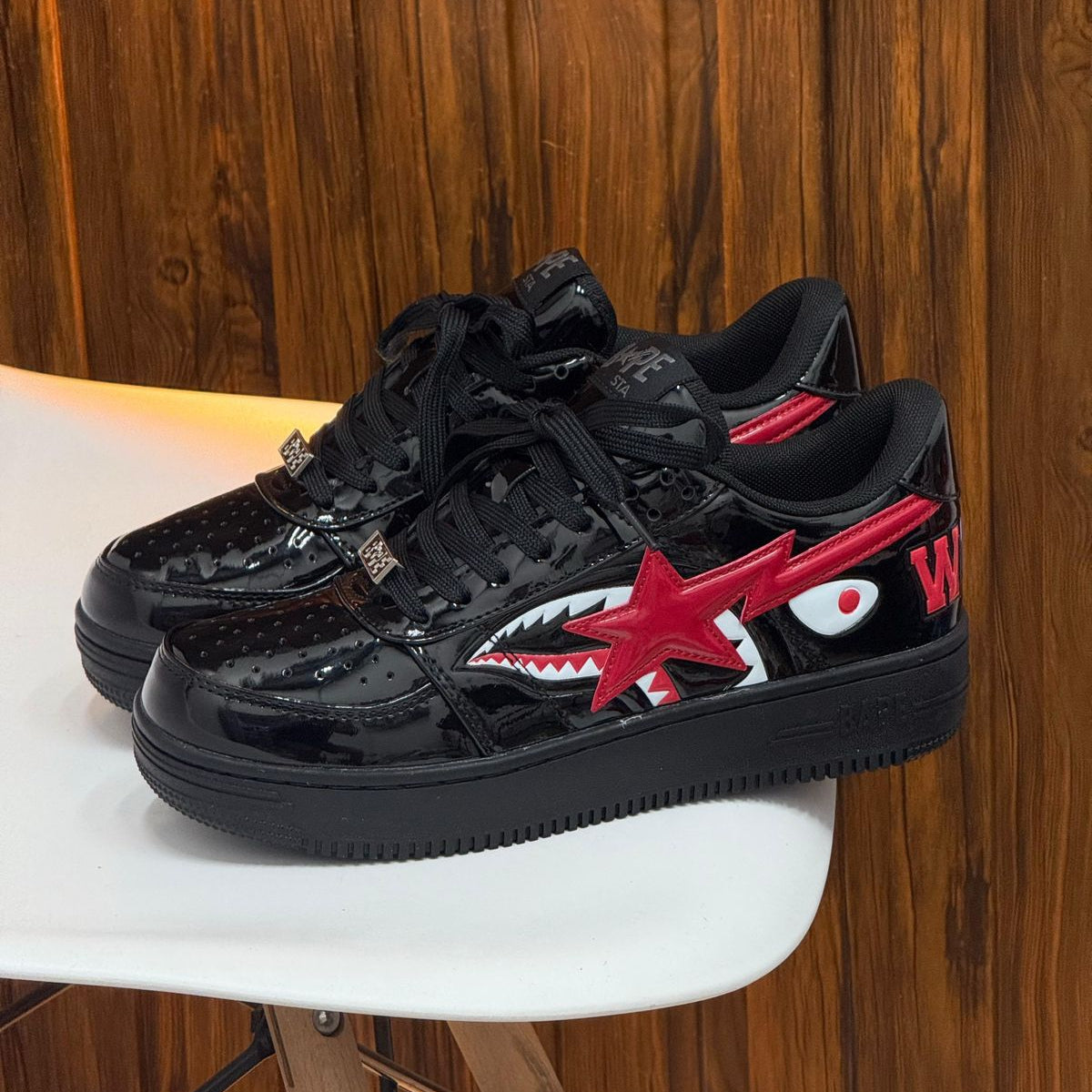 Bape Sta Low Negro con Rojo | Hombre