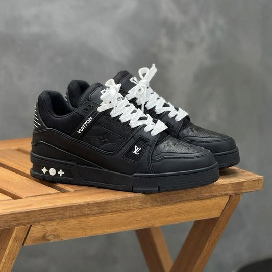 Louis Vuitton Trainer Negra | Hombre