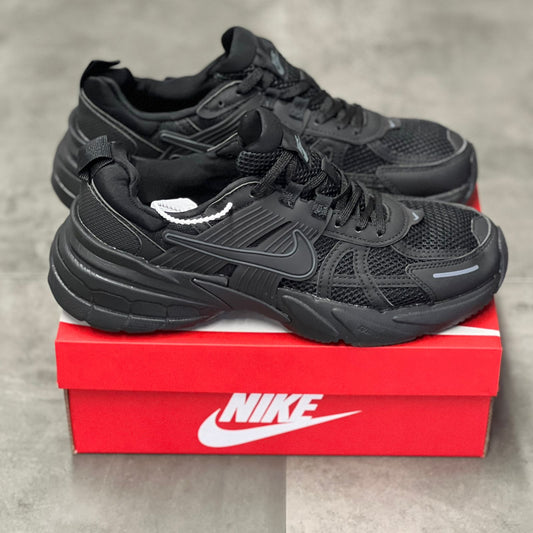 Nike V2K Negros | Hombre