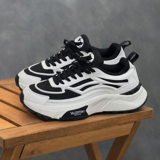 Valentino Blanca Negra | Hombre