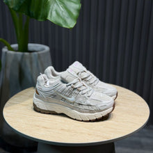 Nike P6000 Beige | Dama