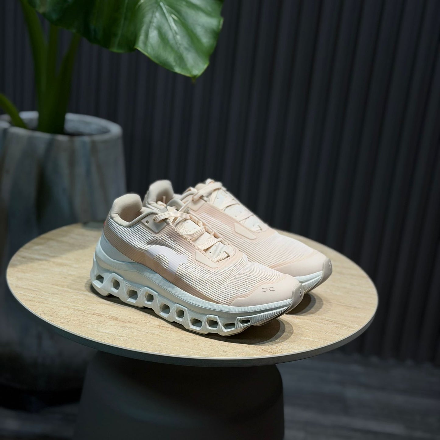 On Cloud Salmon | Dama