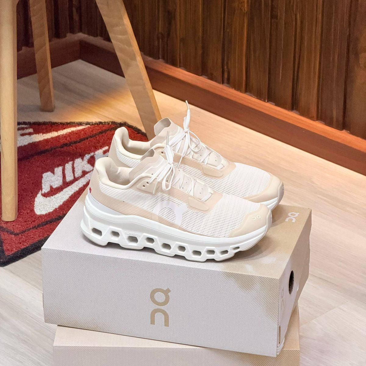 On Cloud Salmon | Dama