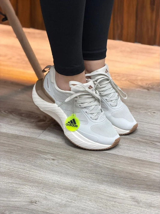ADIDAS SUPERMAGMA CAFE